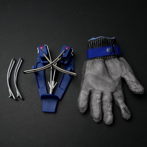 Set Manusa si Dispozitiv ascutit cutite metalic, 2 lame de rezerva, albastru