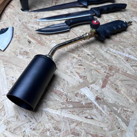 Set macelarie 7 piese, Toporisca, Arzator, Pirostrie 40x40 m, Furtun gaz, 3 Cutite otel inox, ideal camping