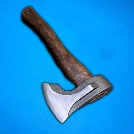 Set macelarie 7 piese, Topor fier forjat, 6 Cutite otel inoxidabil, rosu