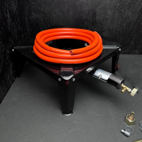 Set macelarie 10 piese, Arzator 70cm, Pirostrie 30 X 30 cm, Toporisca, 3 Satare fier forjat si furtun gaz 5m cu accesorii