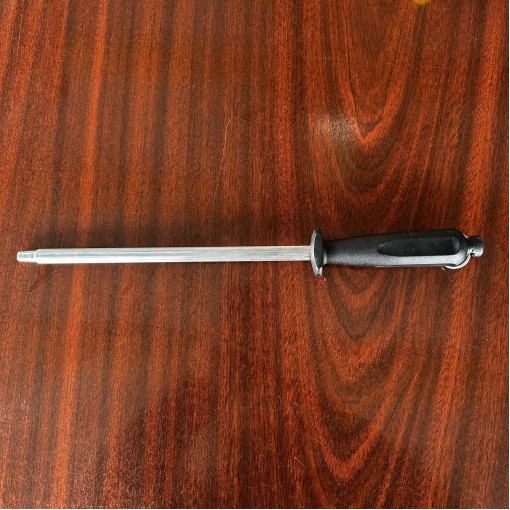 Pila ascutit cutite, lungime totala 36cm, maner plastic cu agatatoare 7