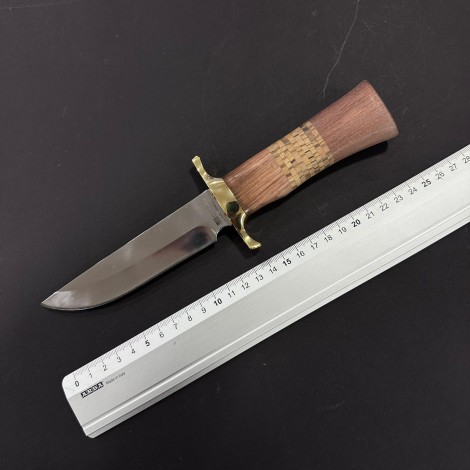 Cuțit camping tip dagger Columbia Saber 25 cm, lama otel inox, maner lemn, teacă inclusa, COL-25SA Cuțit camping tip dagger Columbia Saber 25 cm, lama otel inox, maner lemn, teacă inclusa, COL-25SA