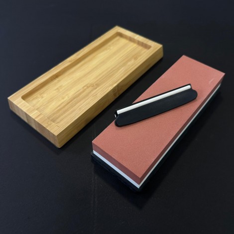 Kit ascuțire cuțite profesional, piatra 2 fețe grit 6000 si 1000, suport lemn plus ghidaj lama, 18 x 6 cm