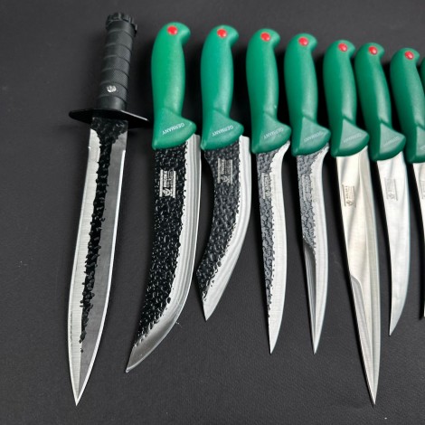 Set macelarie 13 piese, Toporisca, 5 cutite fier forjat, 6 cutite inox + pila ascutit, verde NOU MPVE