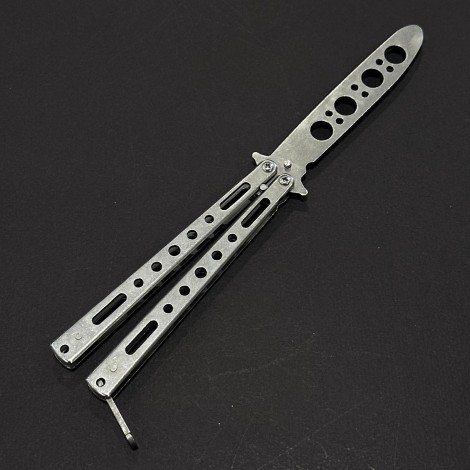 Set 4 piese Briceag Balisong 22cm, lama otel inox + fara tais, maner stil fluture/butterfly, 22FTSKL+22FTSLV+22FTBLK+22FSKL