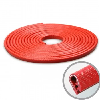 Rola cheder protectie usi auto, 5 metri, cu insertie metalica, rosu Rola cheder protectie usi auto, 5 metri, cu insertie metalica, rosu